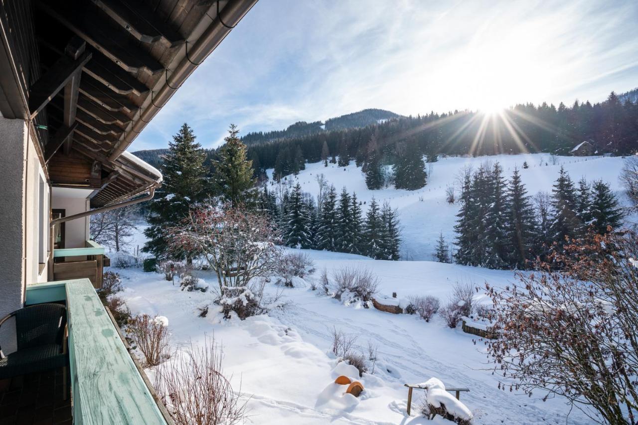 Ortners Mauerwirt - Leistbarer Luxus Lägenhet Bad Kleinkirchheim Exteriör bild