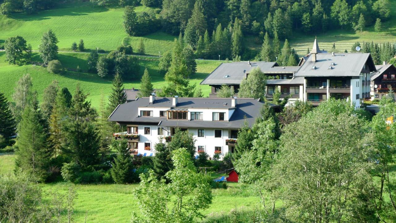 Ortners Mauerwirt - Leistbarer Luxus Lägenhet Bad Kleinkirchheim Exteriör bild