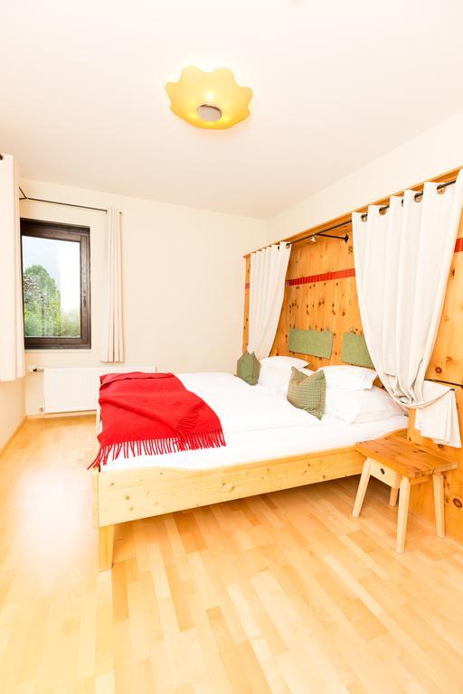Ortners Mauerwirt - Leistbarer Luxus Lägenhet Bad Kleinkirchheim Exteriör bild